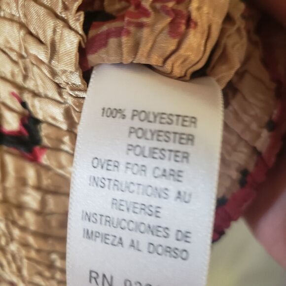 Casual Corner Button Front Crinkle Stretch Short Sleeve Top - Picture 5 of 5